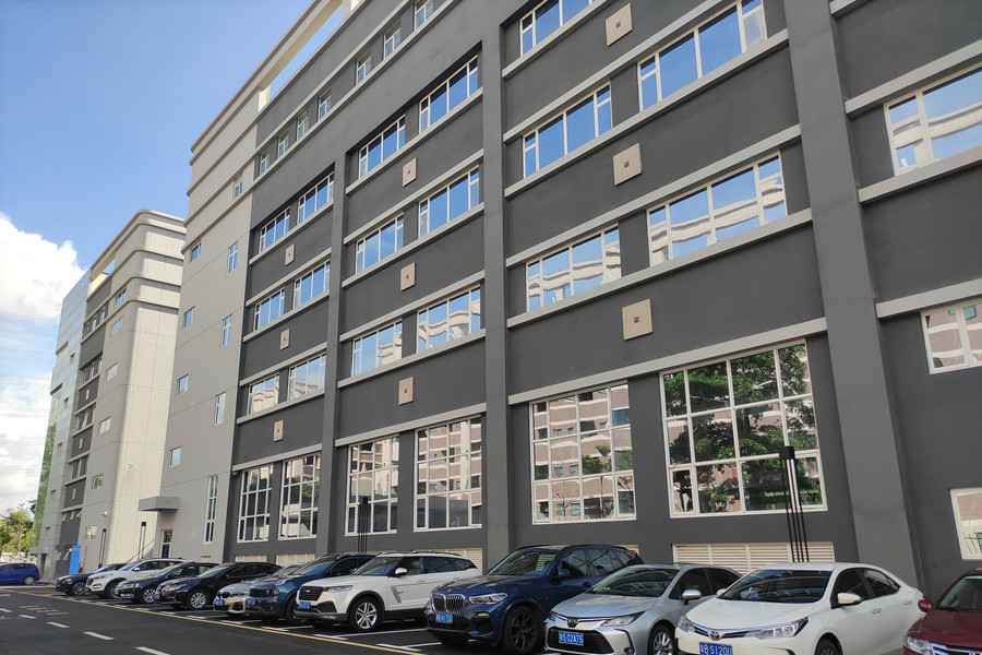 呼和浩特邹辉绿色住宅建设有限公司新厂房